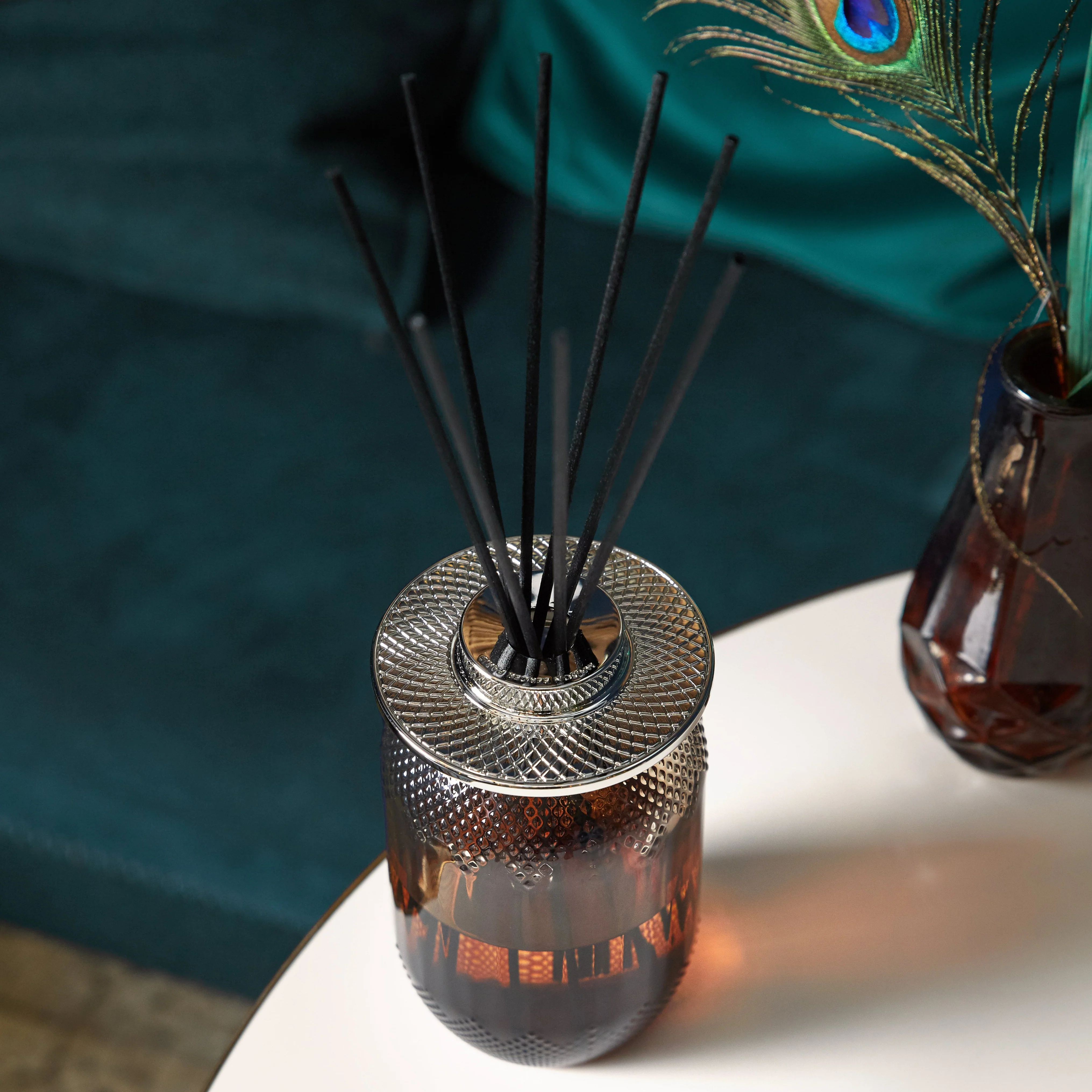 Tan Evanescence Bouquet Reed Diffuser Set | Mystic Leather | 200ml - Image 4