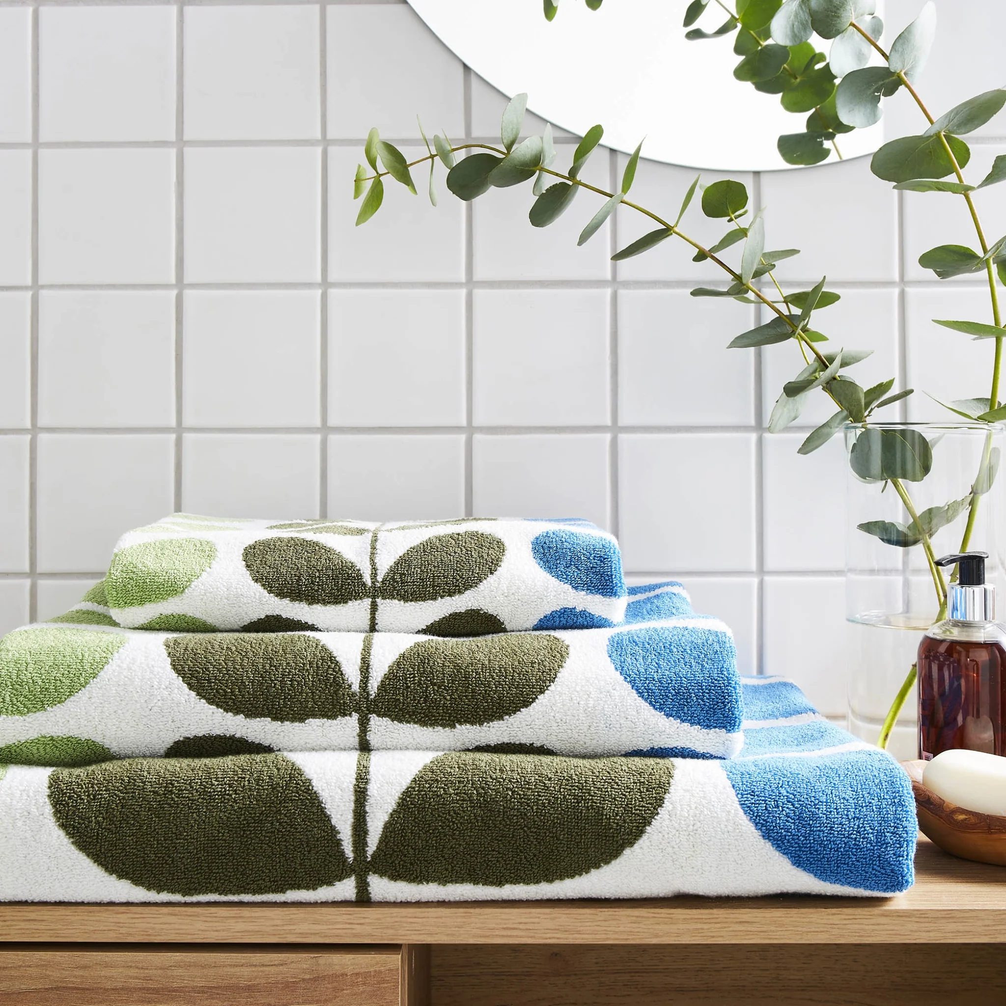 Trio Stem Hand Towel | Riviera - Image 3