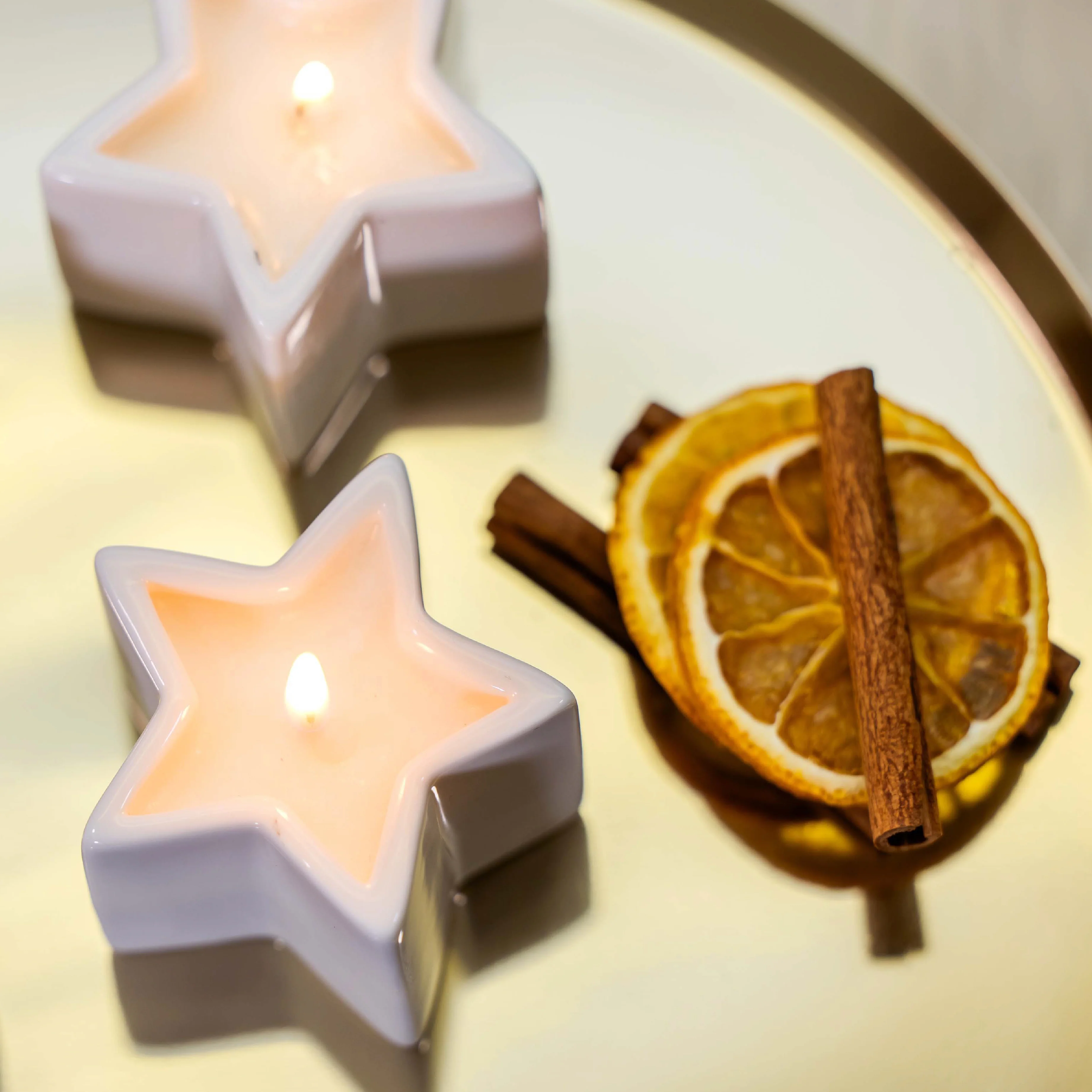 Festive Wishes Ceramic Star Scented Tealight Candles | Orange, Cinnamon & Clove | Set of 4 - Image 2