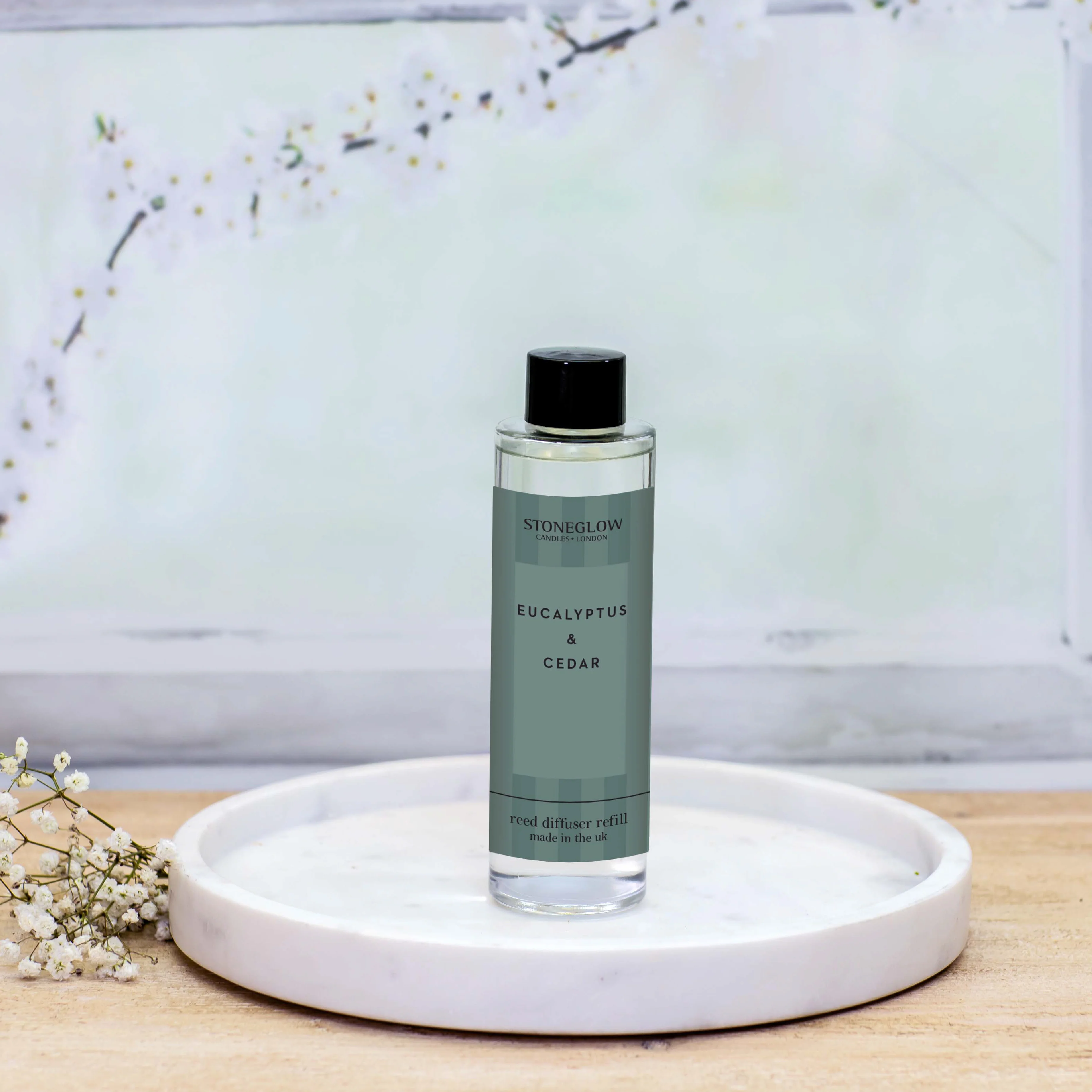 Modern Classics Reed Diffuser Refill | Eucalyptus & Cedar | 210ml - Image 2