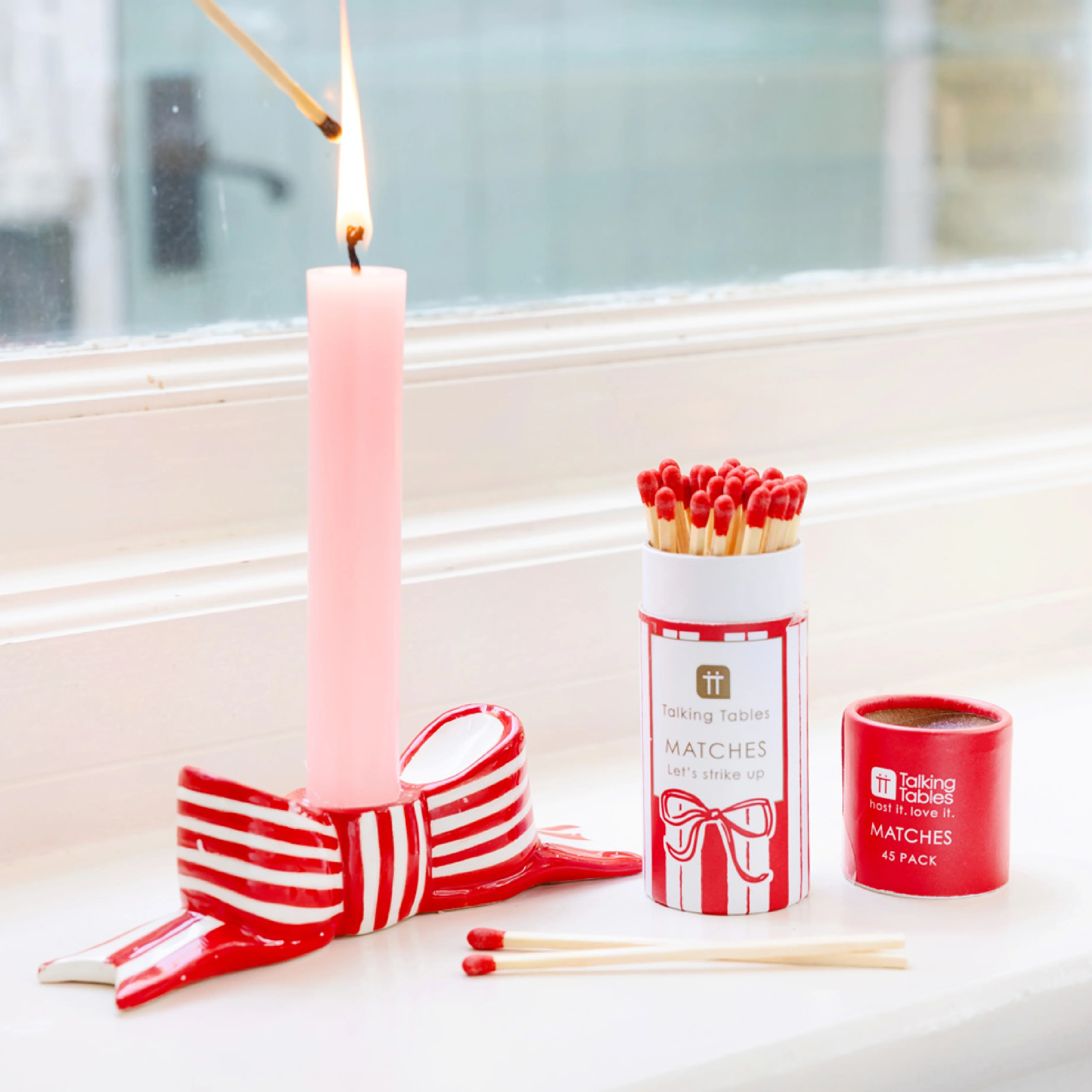 Festive 3-Taper Bow Candle Holder | Red & White | 160cm - Image 3
