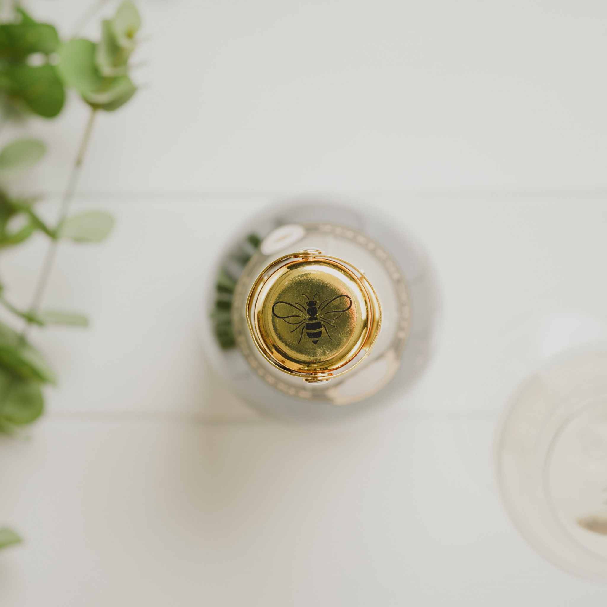 Champagne/Prosecco Bottle Stopper | Gold Bee - Image 3
