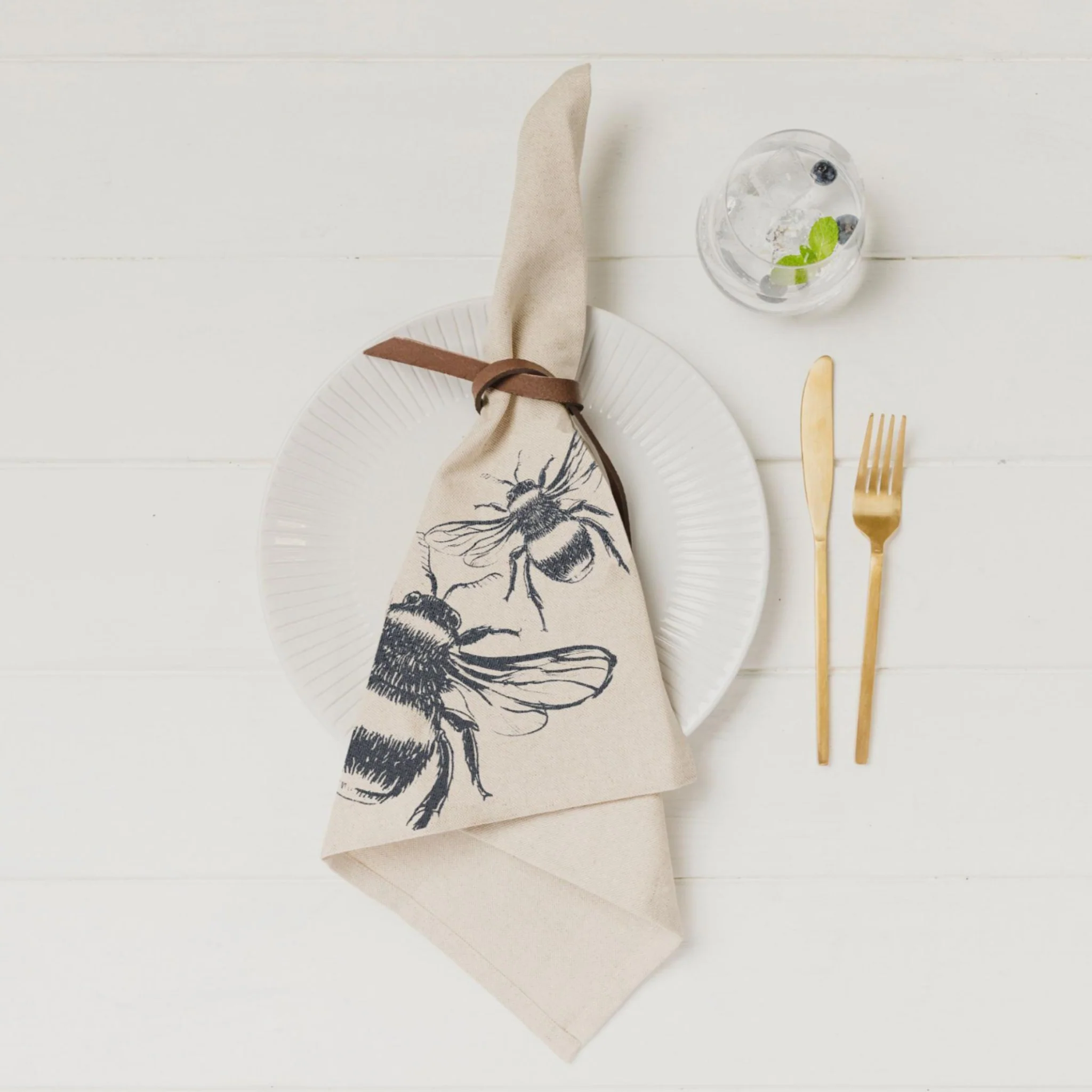 Linen Napkin Set | Bee | 4-Piece - Image 2