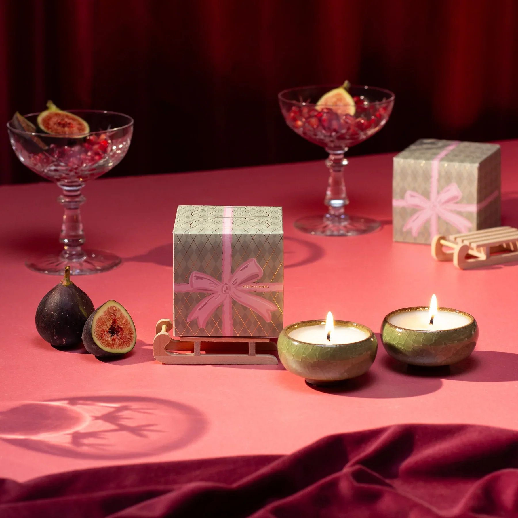 Sparkle Season 'Christmas Bow' Tealights | Myrrh & Tonka | Set of 2 - Image 3
